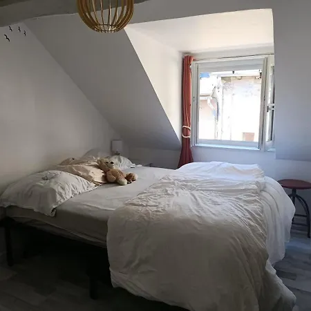 Ferienhaus Le Triplex Ruthenois, Pet Friendly, Hypercentre, Wisdhomeconciergerie *