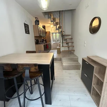 Le Triplex Ruthenois, Pet Friendly, Hypercentre, Wisdhomeconciergerie *